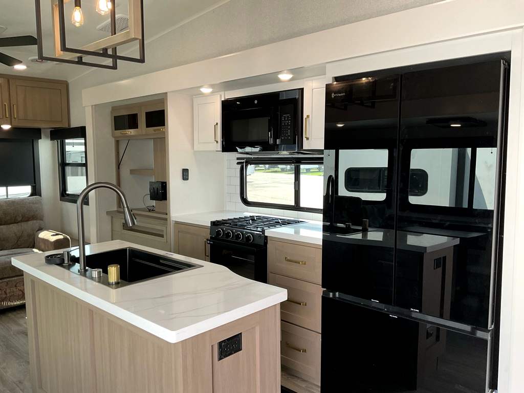 2026 JAYCO Eagle 321 RSTS - Image 13