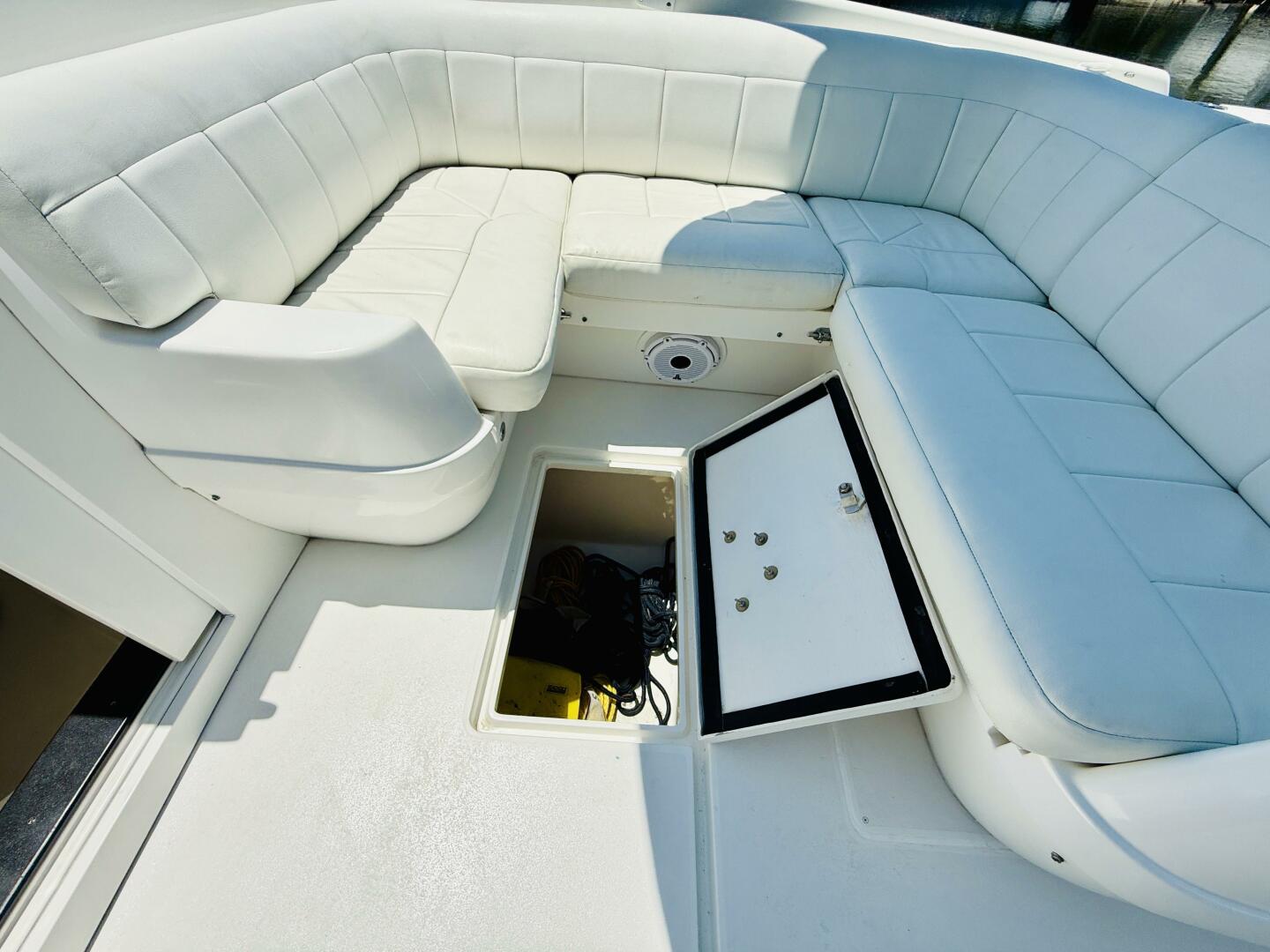 2003 Intrepid 377 - Image 39