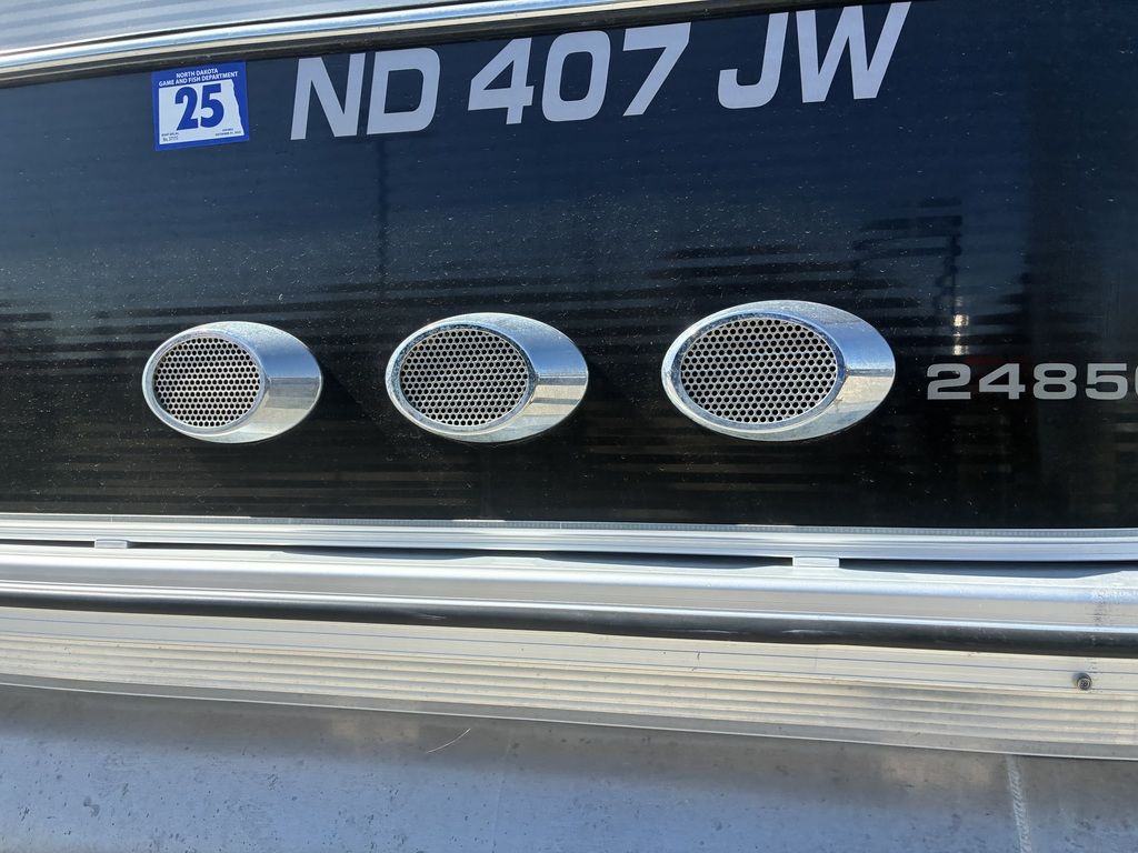 2014 Avalon C SERIES WIND JAMMER 24 - Image 5