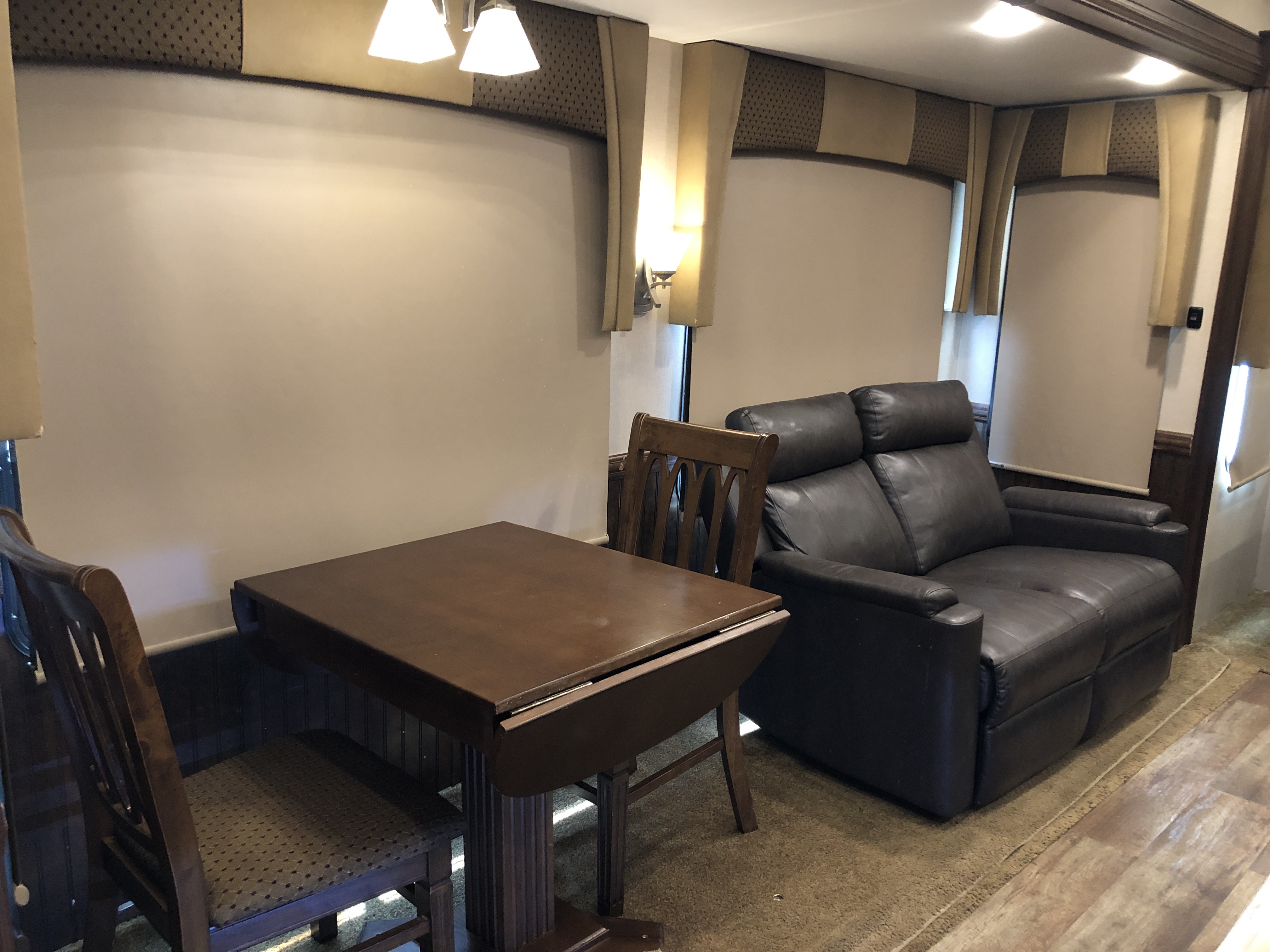 2016 Forest River Cardinal 3850RL - Image 11