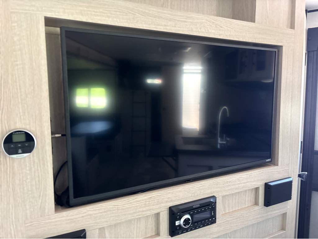 2022 COACHMAN APEX 290BHS - Image 20