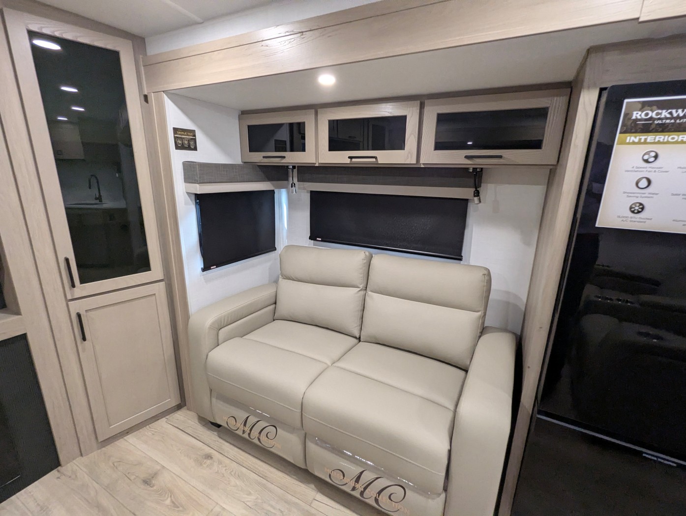2026 Forest River Rockwood Ultra Lite 2908SRL - Image 24