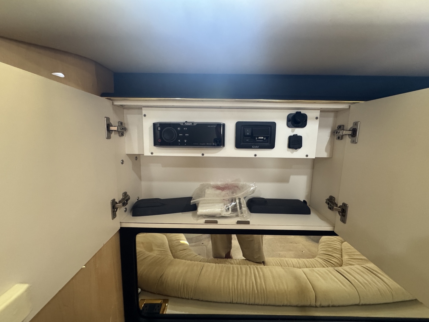 1999 Sea Ray - Image 23