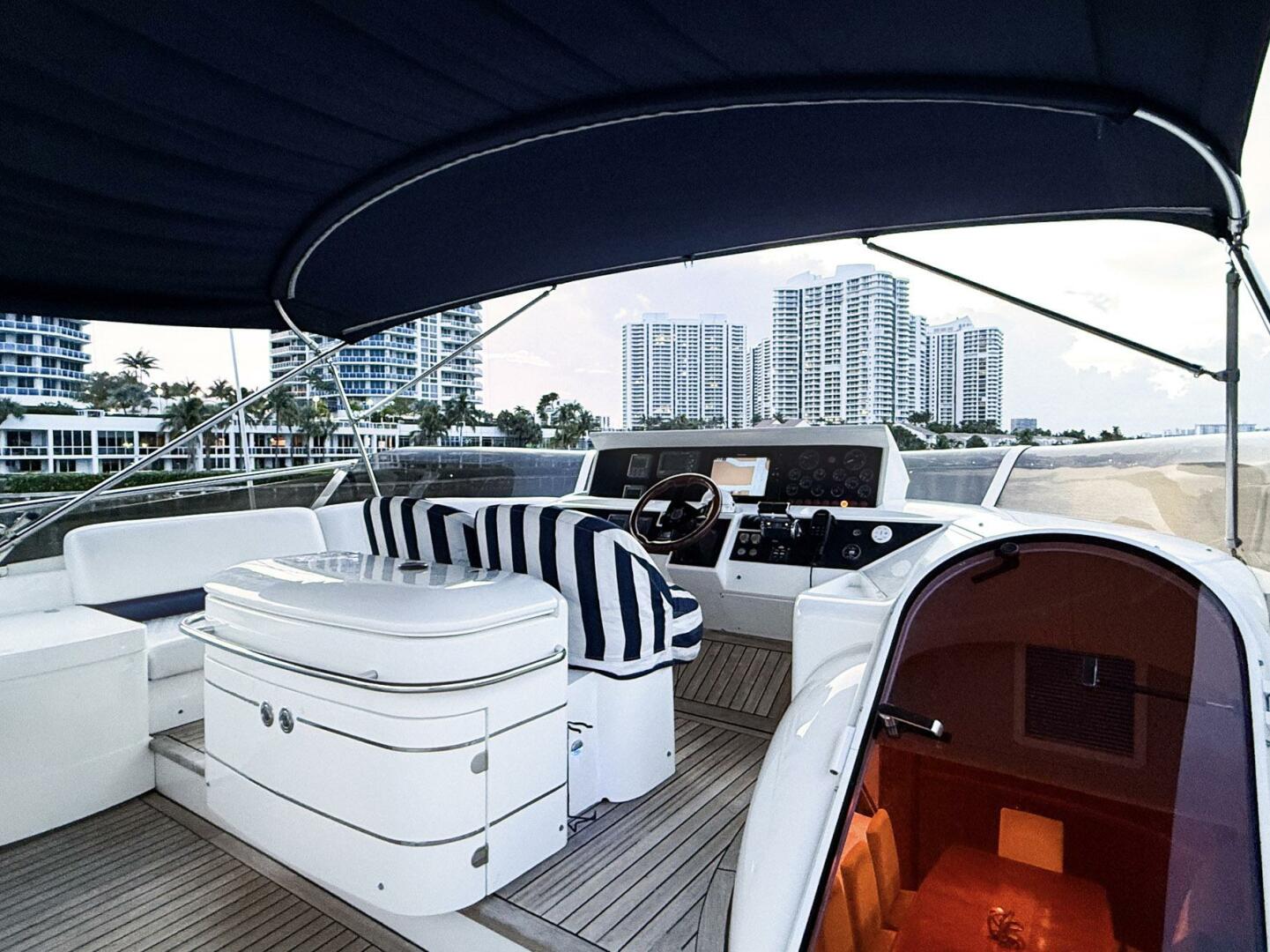 2007 Princess 23M - Image 15