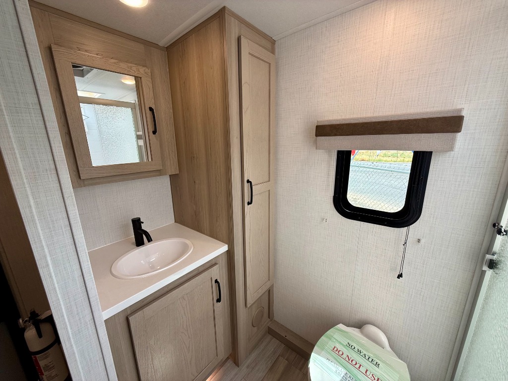 2024 Rockwood Mini Lite 2511S - Image 23