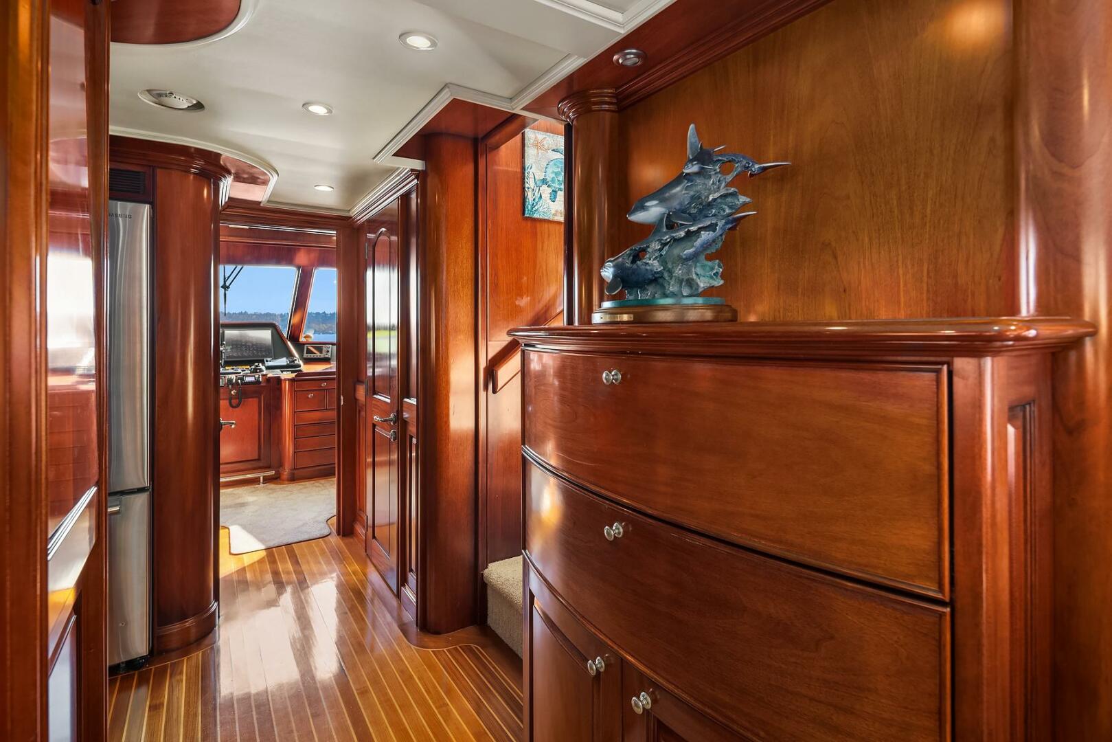 2001 Rayburn Custom Yachts Flush Deck - Image 7