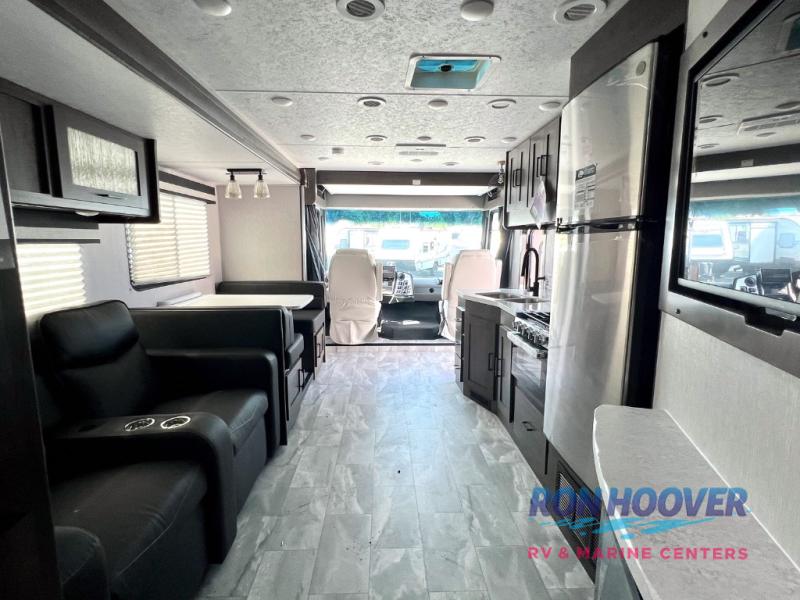 2024 COACHMEN 31TS - Image 31