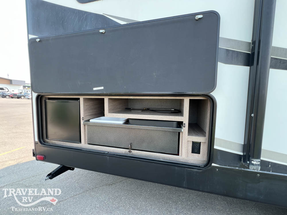 2018 Heartland Sundance XLT SD XLT 291 QB - Image 11
