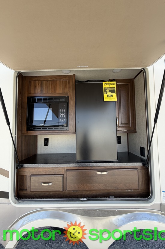 2019 Forest River Palomino 297RKW - Image 31