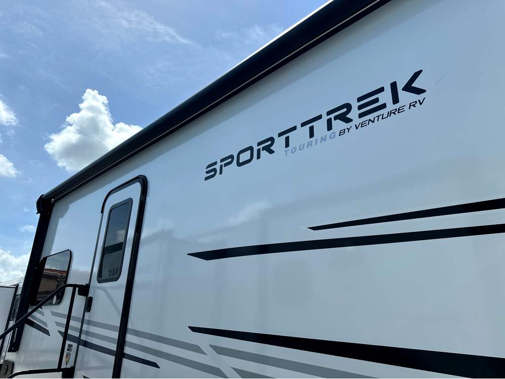 2026 VENTURE RV SPORTTREK 272VRK - Image 7