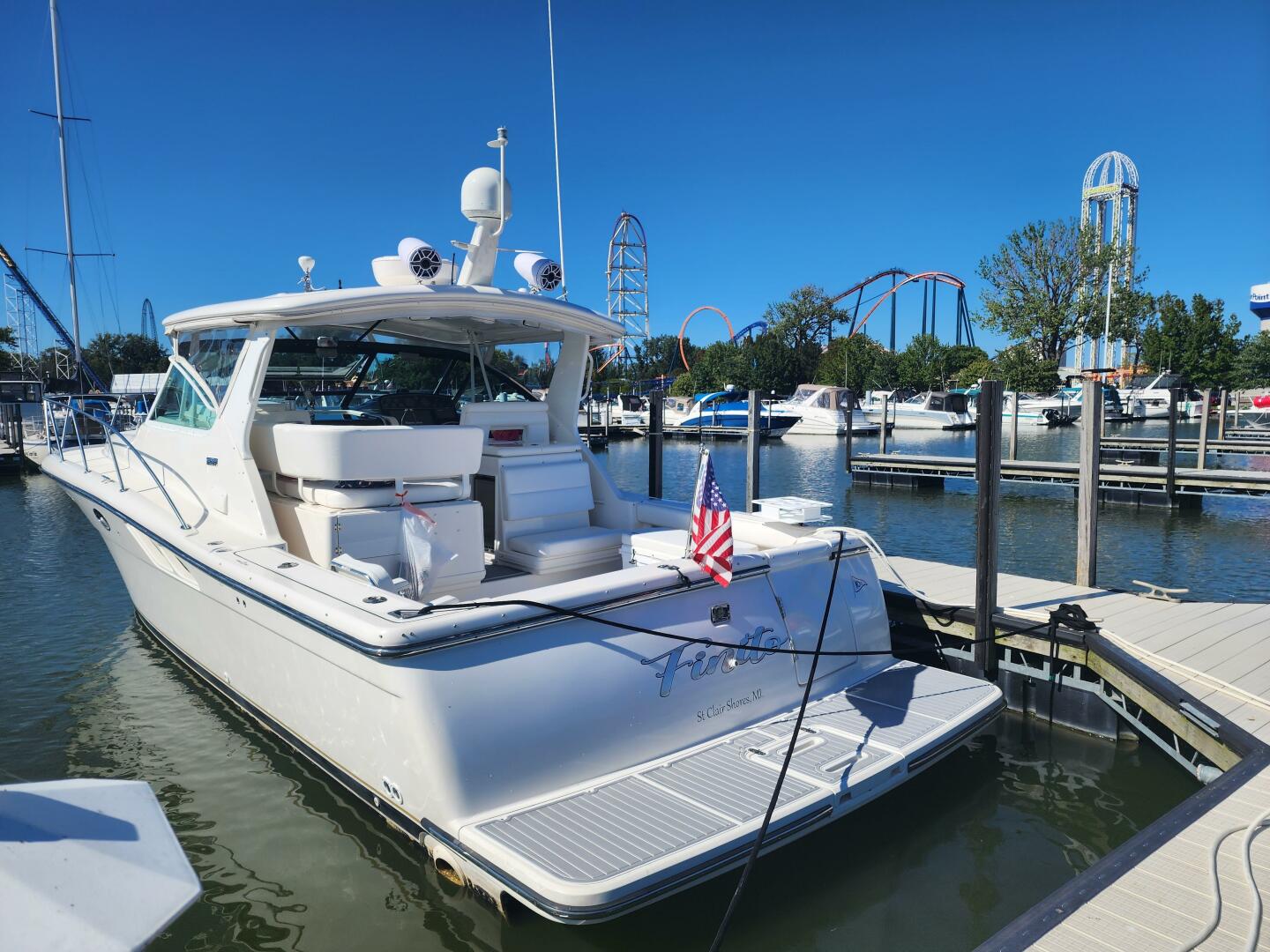 2001 Tiara Yachts 3500 Open - Image 2