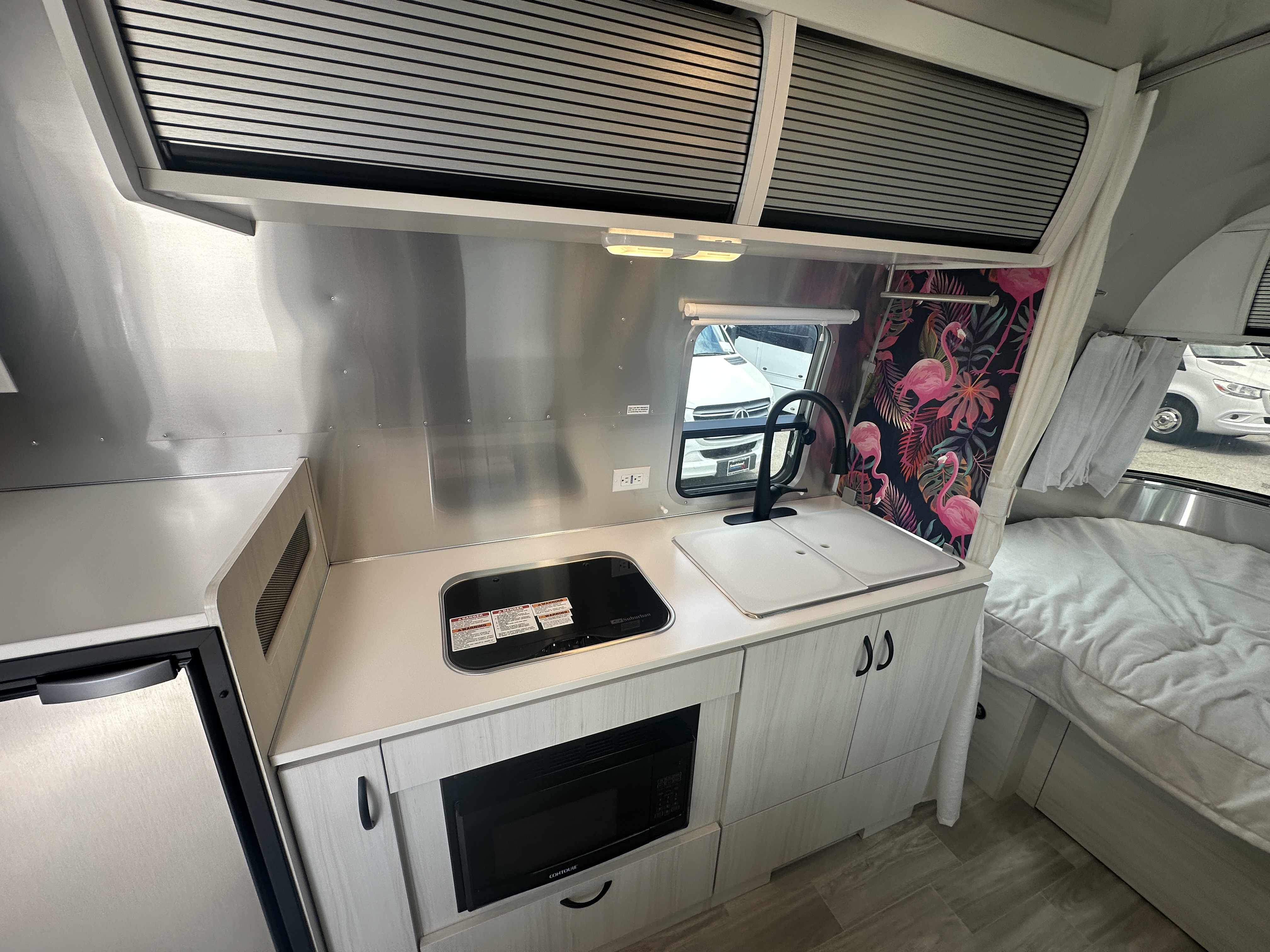 2024 Airstream Bambi 22FB - Image 14