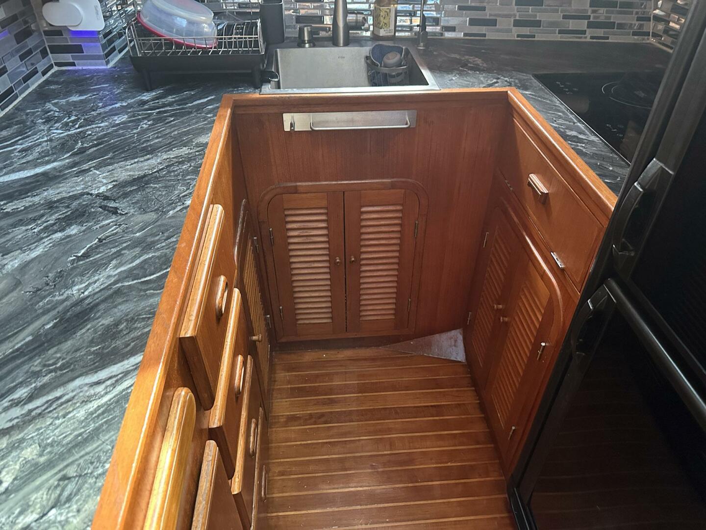 2002 Novatec Sundeck - Image 24