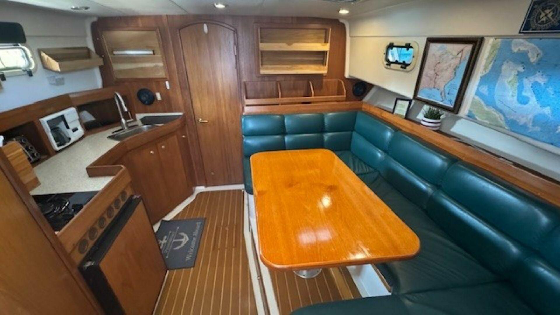 2000 Mainship 34 Pilot - Image 14