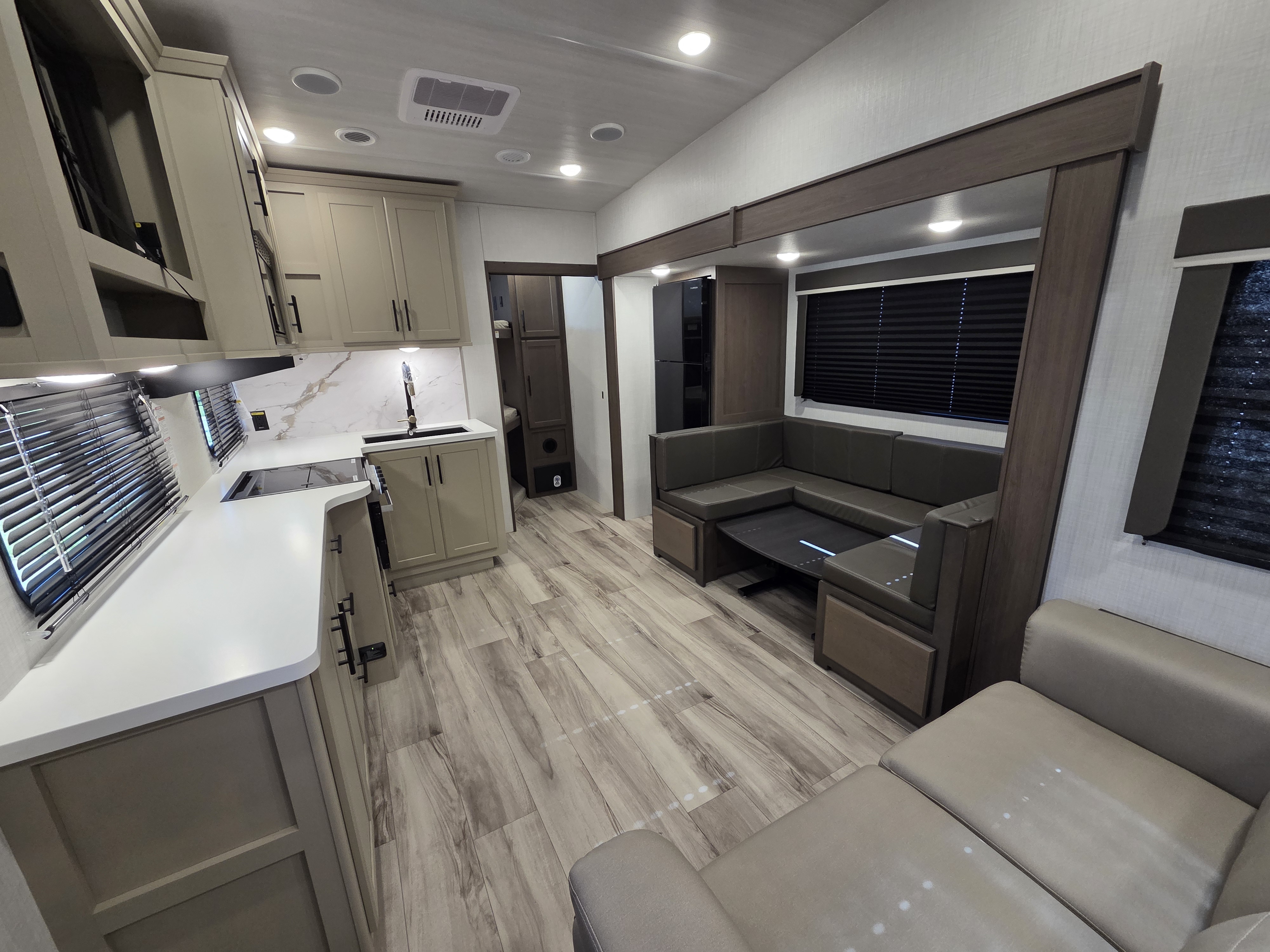 2027 Keystone Cougar Sport 2700BH - Image 5