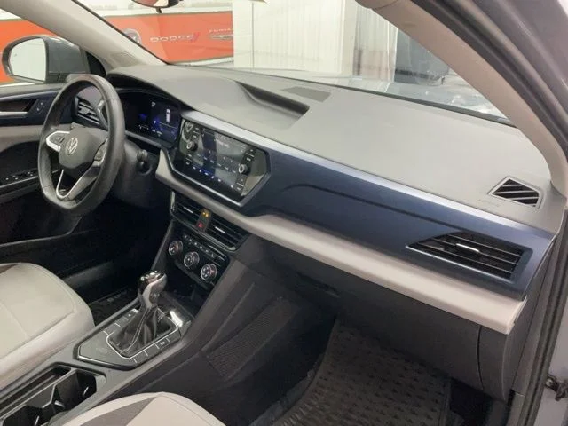 2023 Volkswagen Taos Utility 4D SE Sunroof 2WD - Image 27