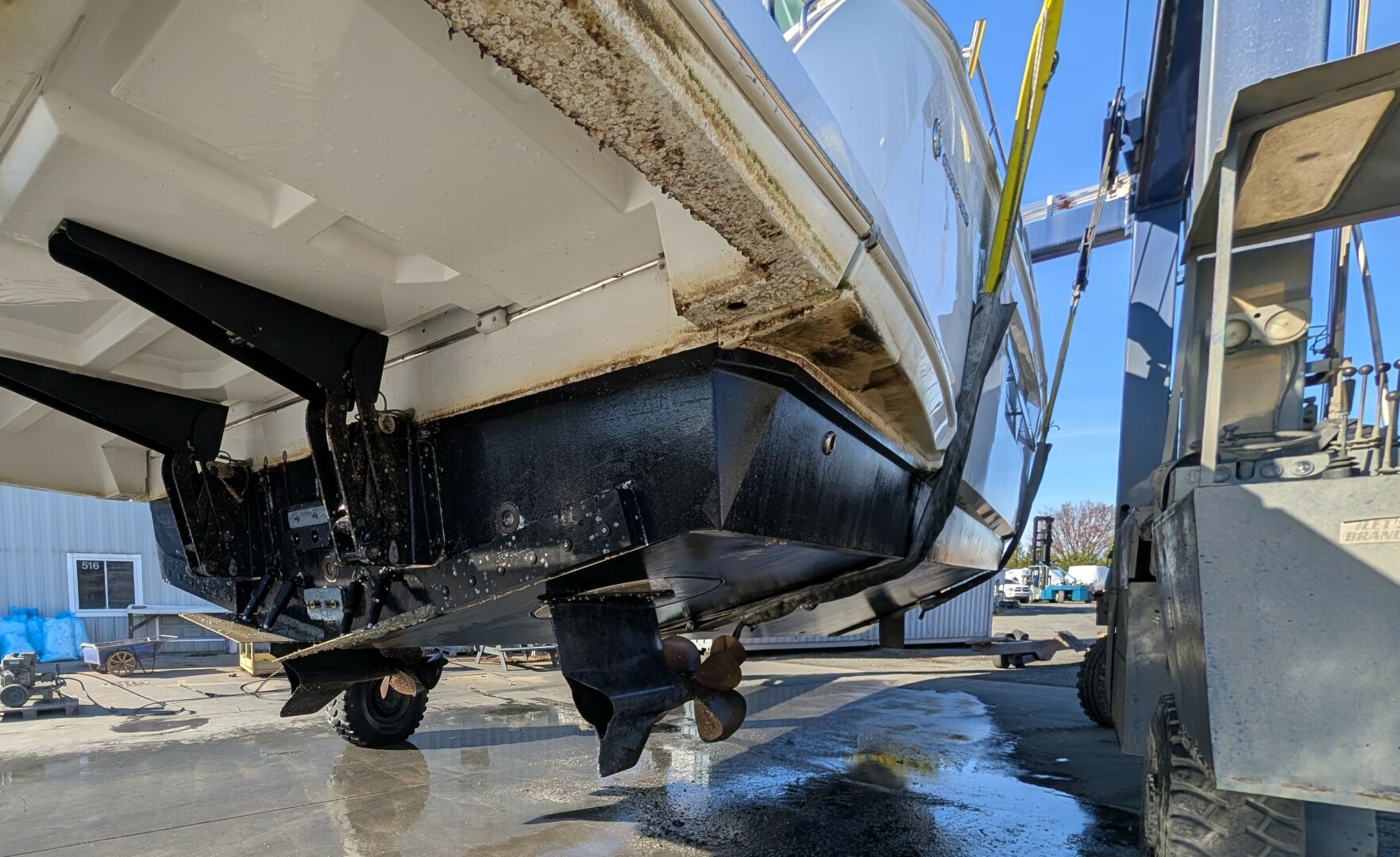 2022 Cruisers Yachts 54 Cantius - Image 90