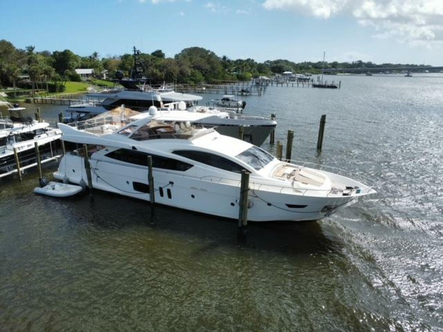 2009 Astondoa 95 GLX - Image 10