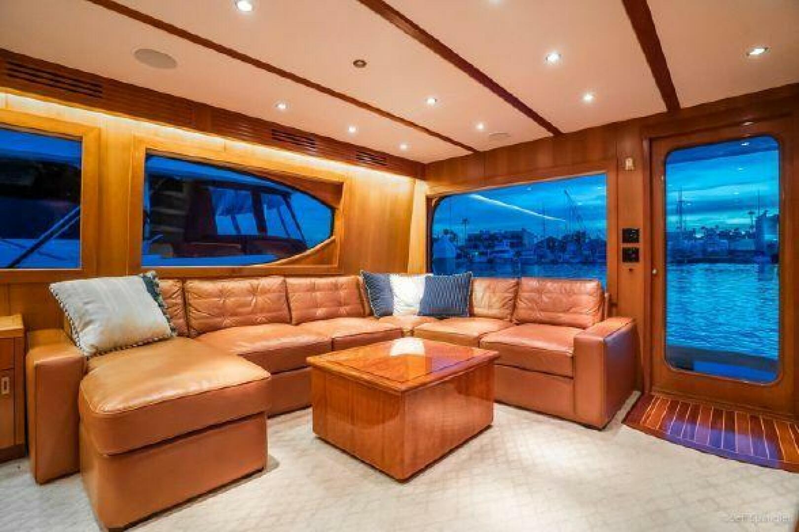 2008 Hatteras 77 Enclosed Bridge - Image 9