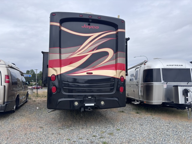 2018 Jayco Seneca 37FS - Image 3