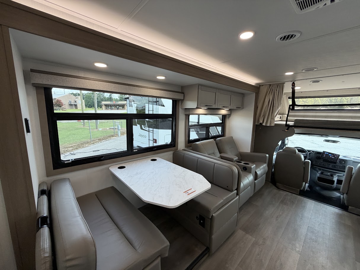 2027 JAYCO GREYHAWK 29MV - Image 28
