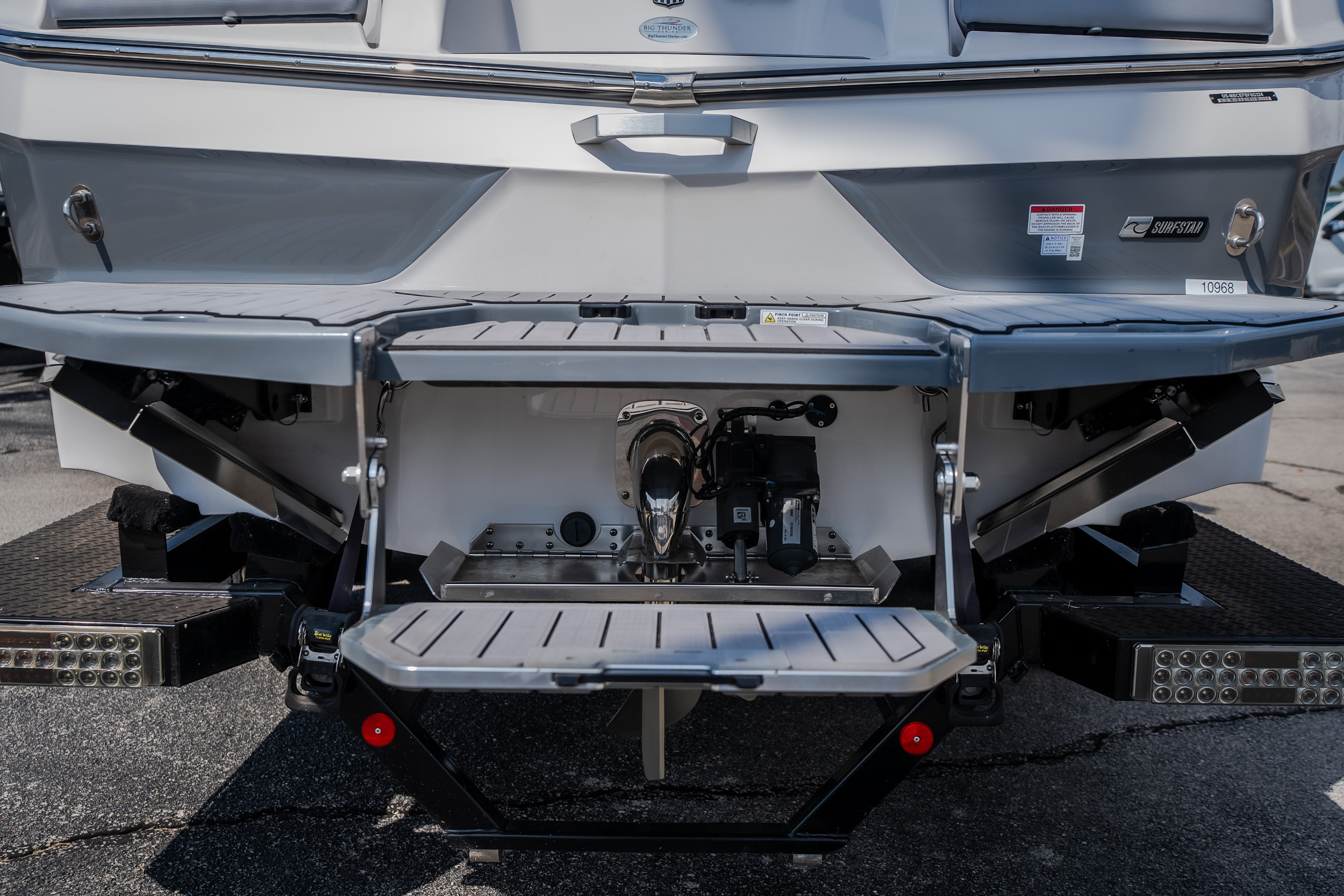 2024 MasterCraft XT25 - Image 56