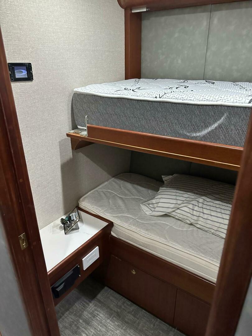 2001 Buddy Davis SPORTFISH - Image 19