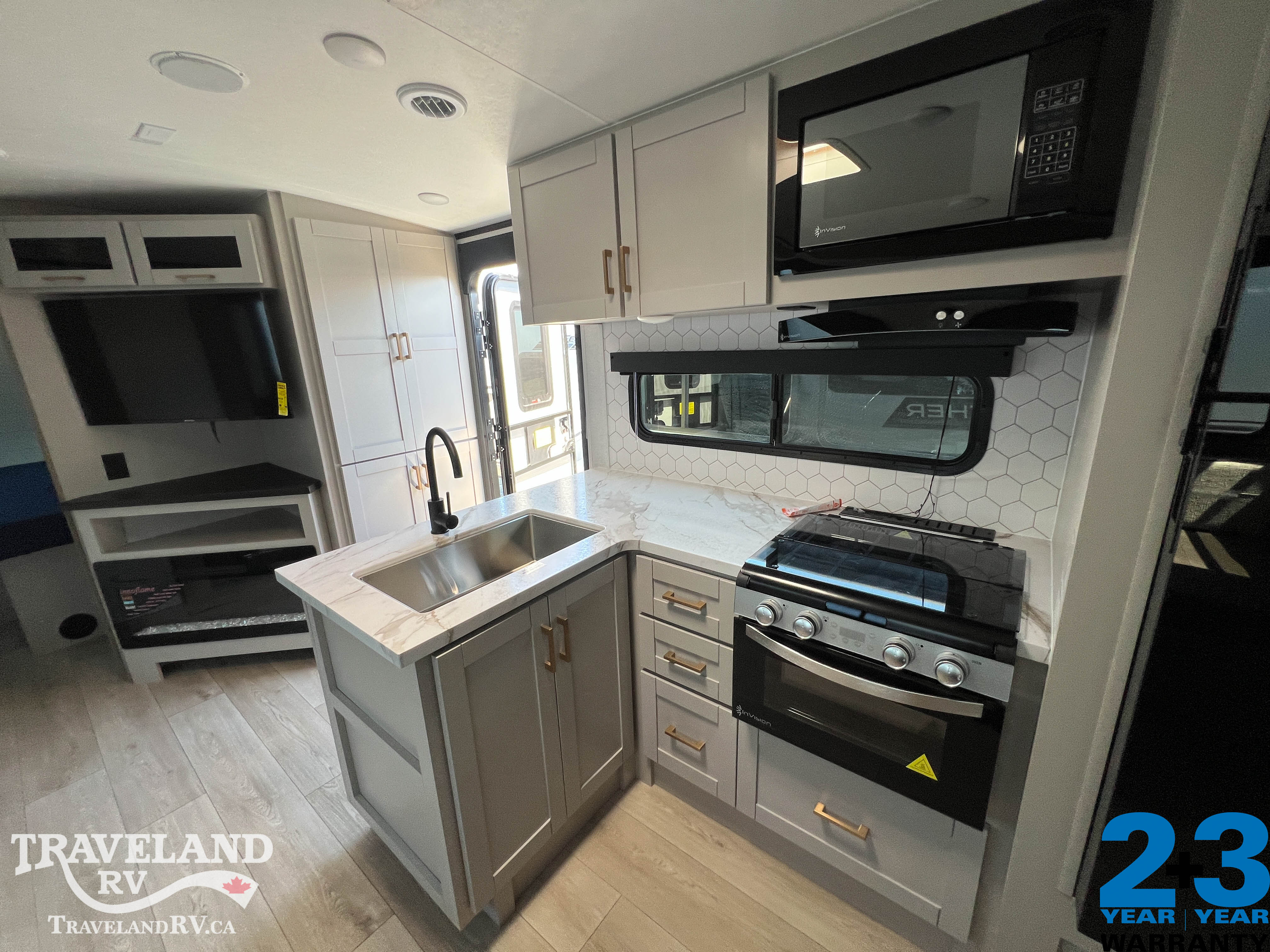 2027 Jayco Jay Feather 29BHB - Image 17