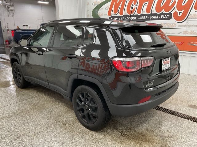 2026 Jeep Compass Latitude Altitude 4x4 - Image 8
