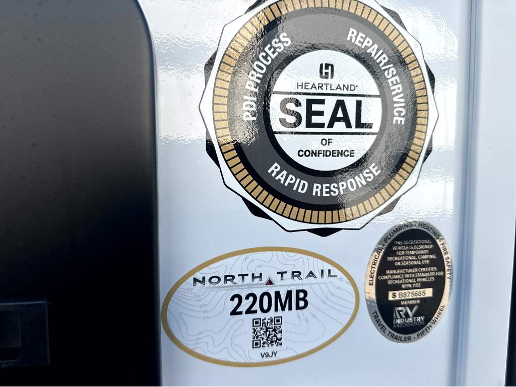 2027 HEARTLAND NORTH TRAIL 220MB - Image 12