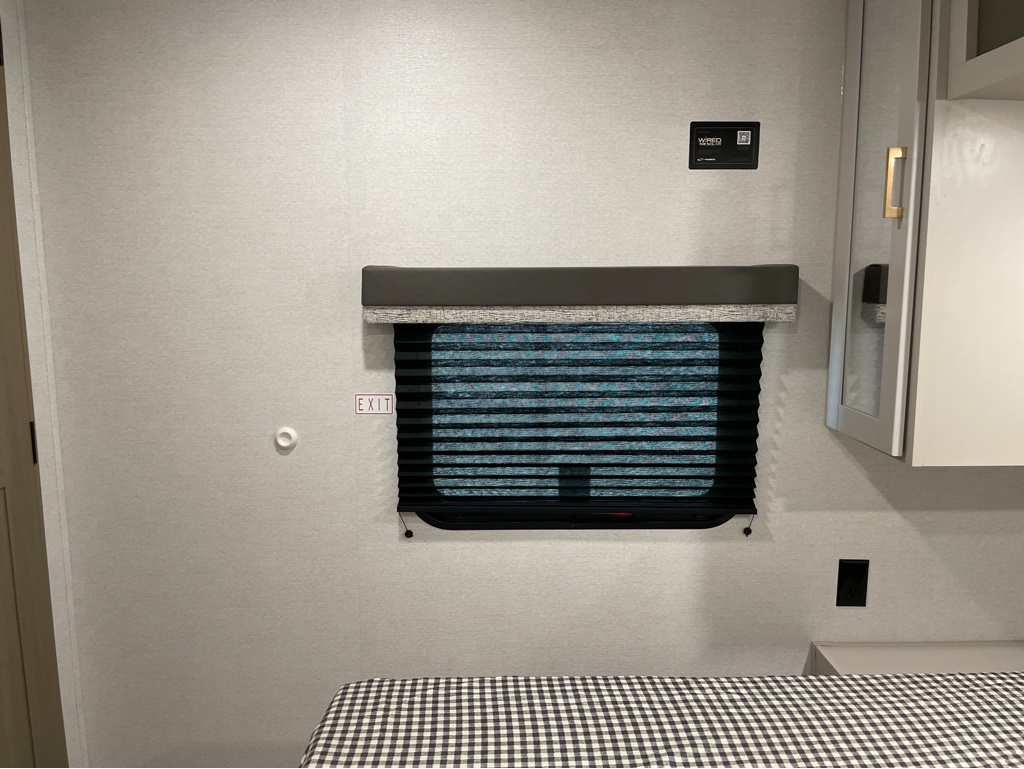 2027 Jayco Jay Flight SLX 333BTS - Image 25