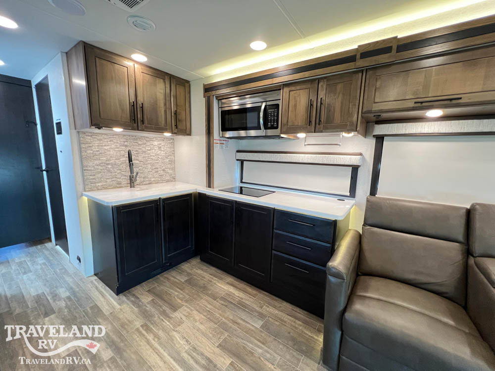 2023 Jayco Seneca XT 35L - Image 25