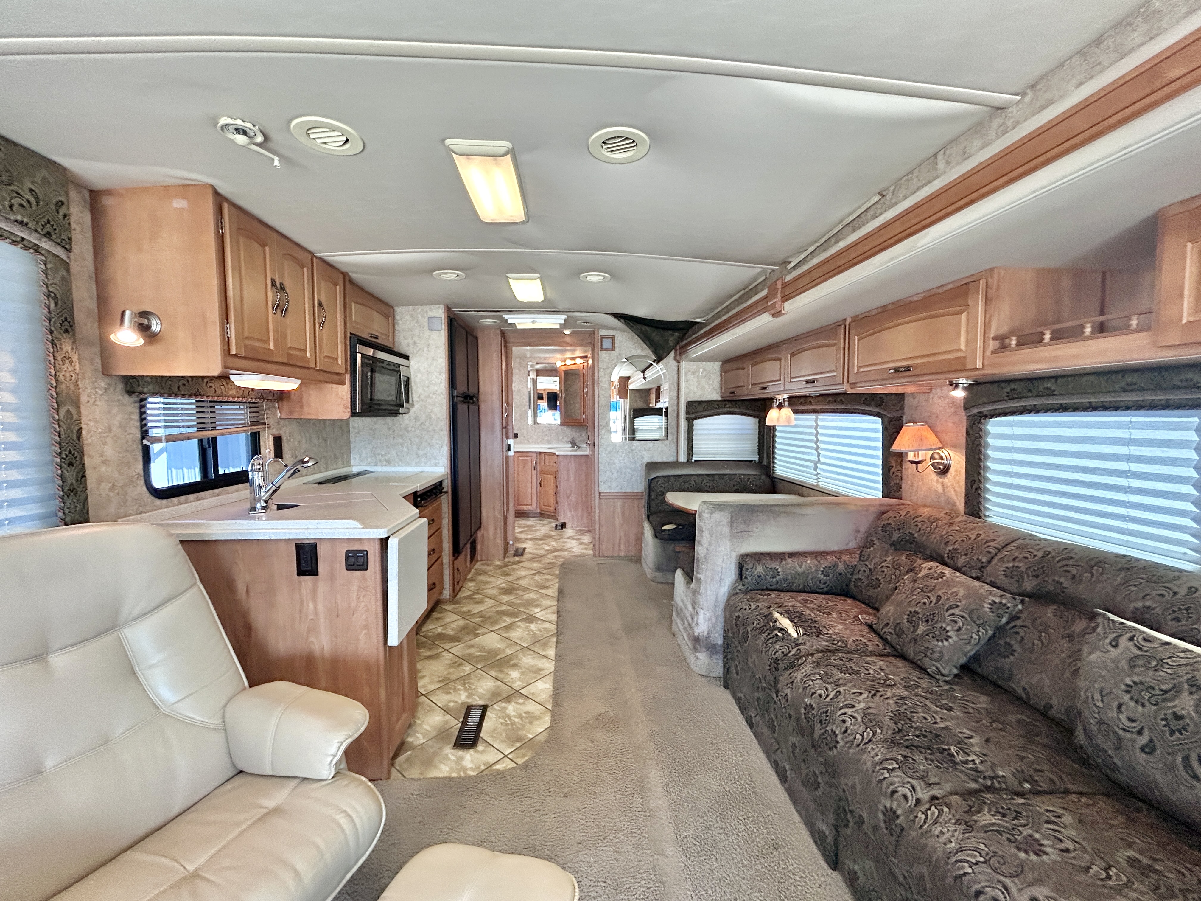 2006 WINNEBAGO ITASCA 36SG - Image 10