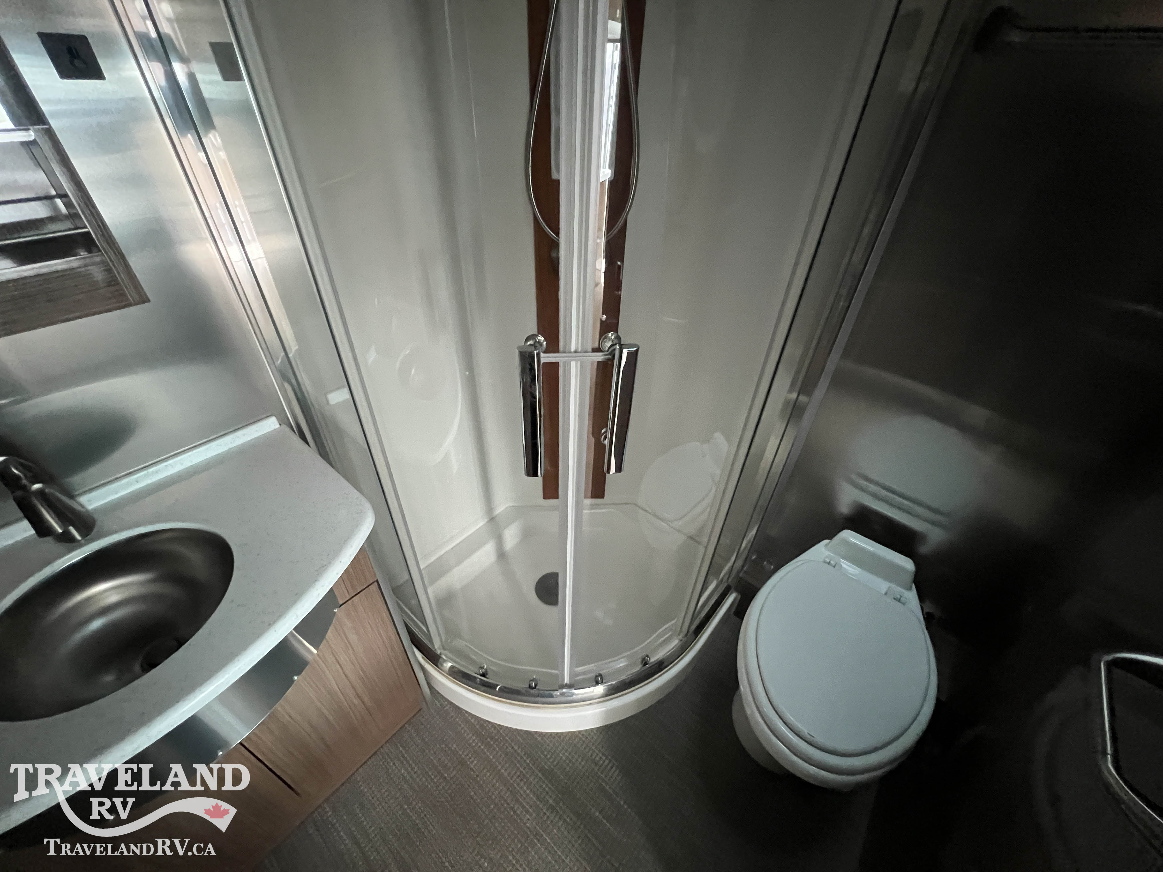 2019 Airstream Atlas Murphy Suite - Image 33