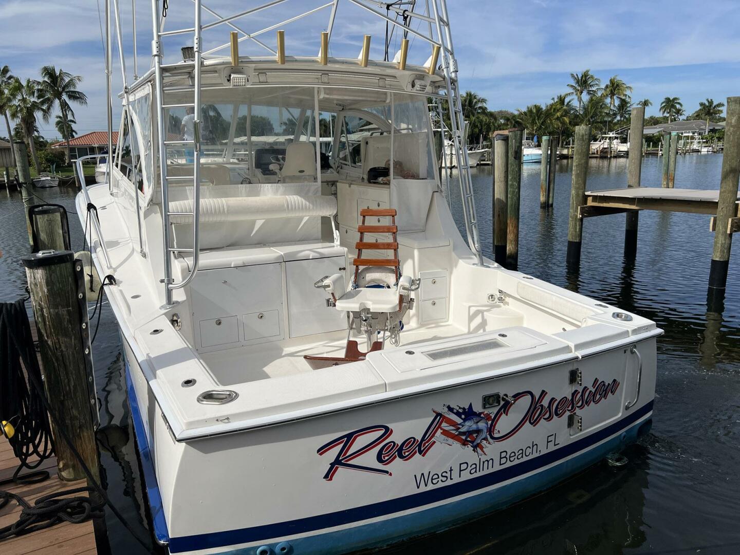 2007 Luhrs 41 Hardtop Express - Image 25