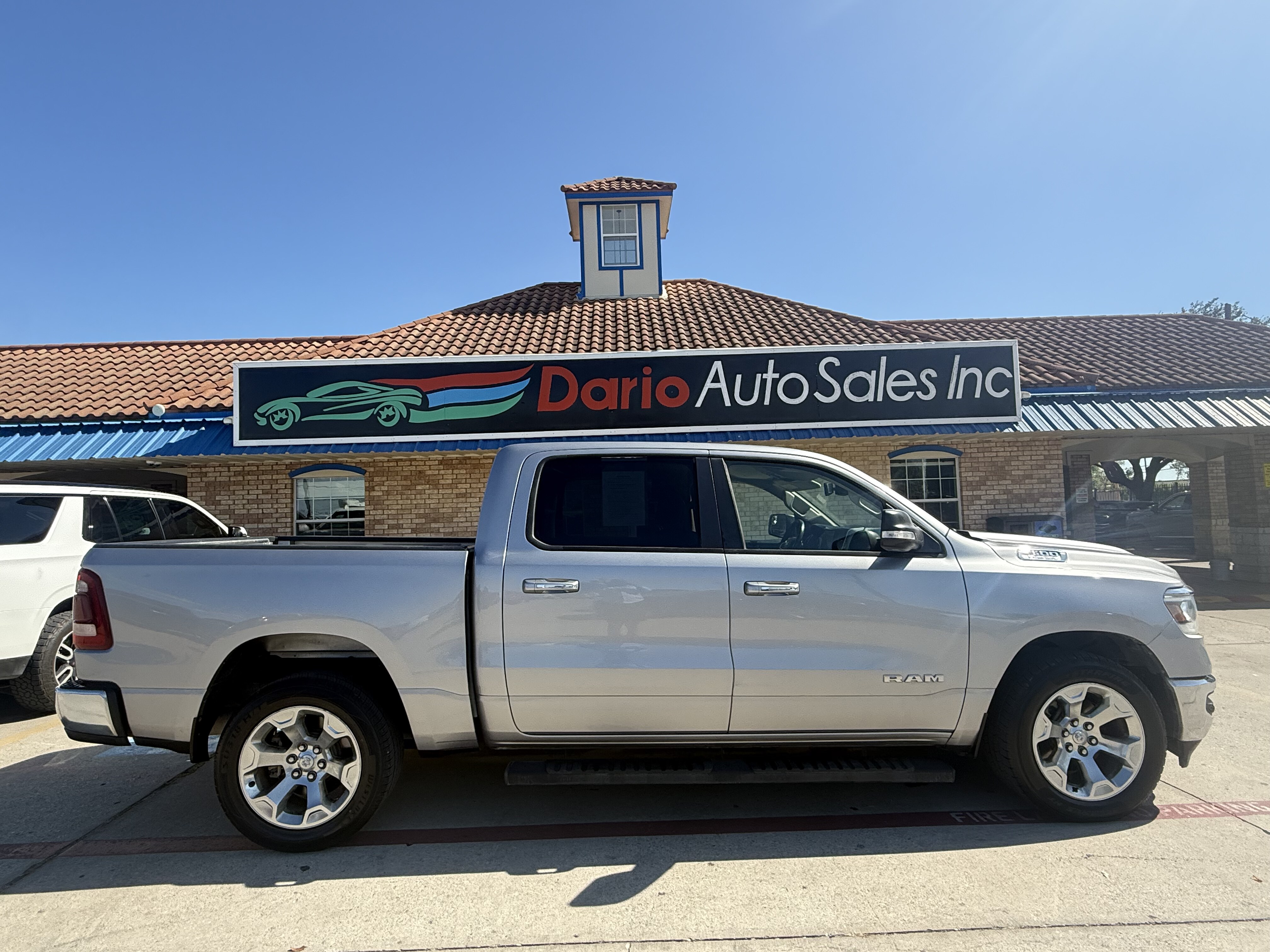 2019 Ram 1500 Pickup Crew Cab Bighorn/Lone Star 4WD - Image 2