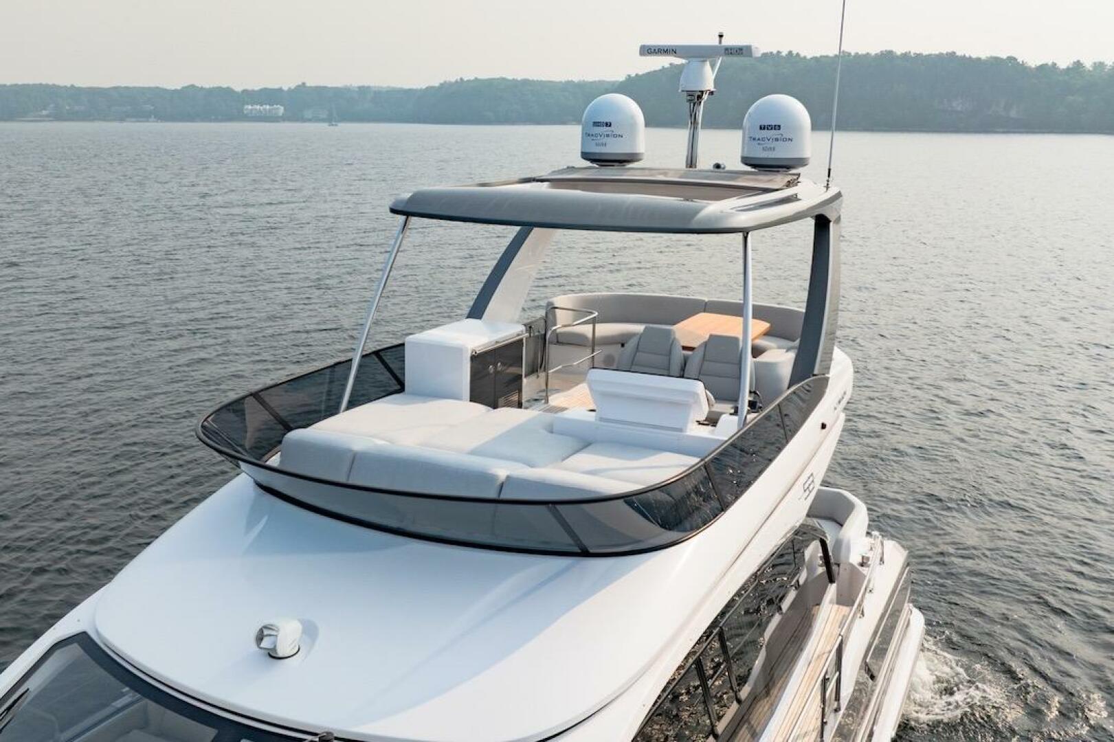 2023 Azimut Fly 53 - Image 4