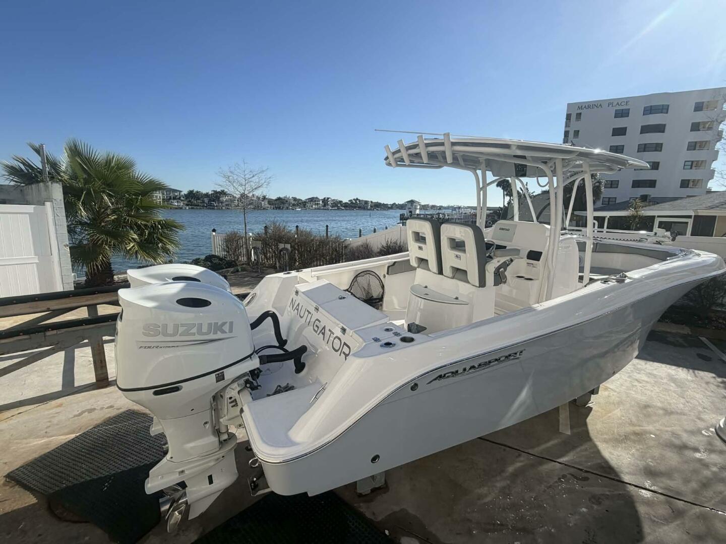 2021 Aquasport 2500 Center Console - Image 9