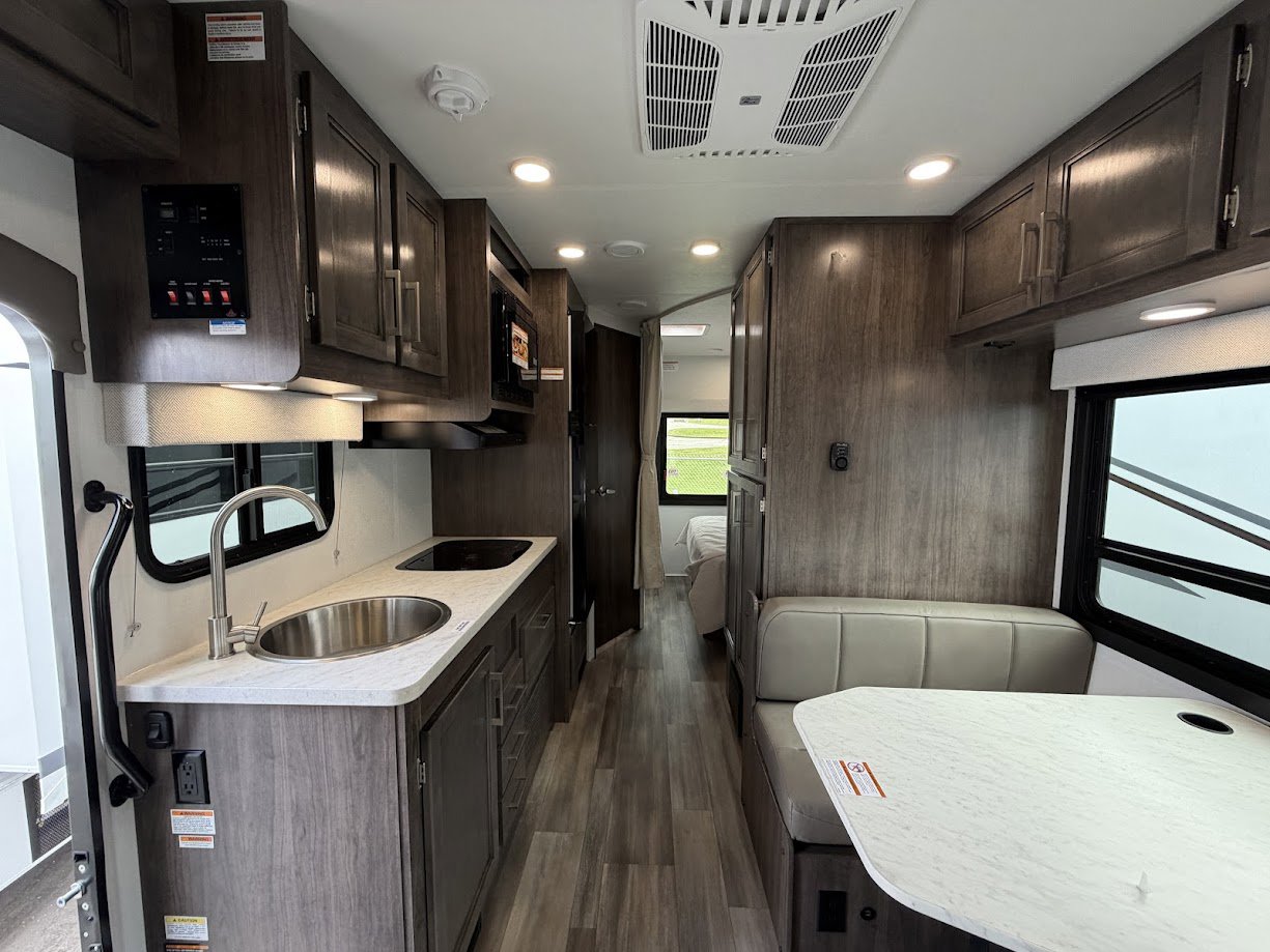 2026 JAYCO REDHAWK SE 22CF - Image 6