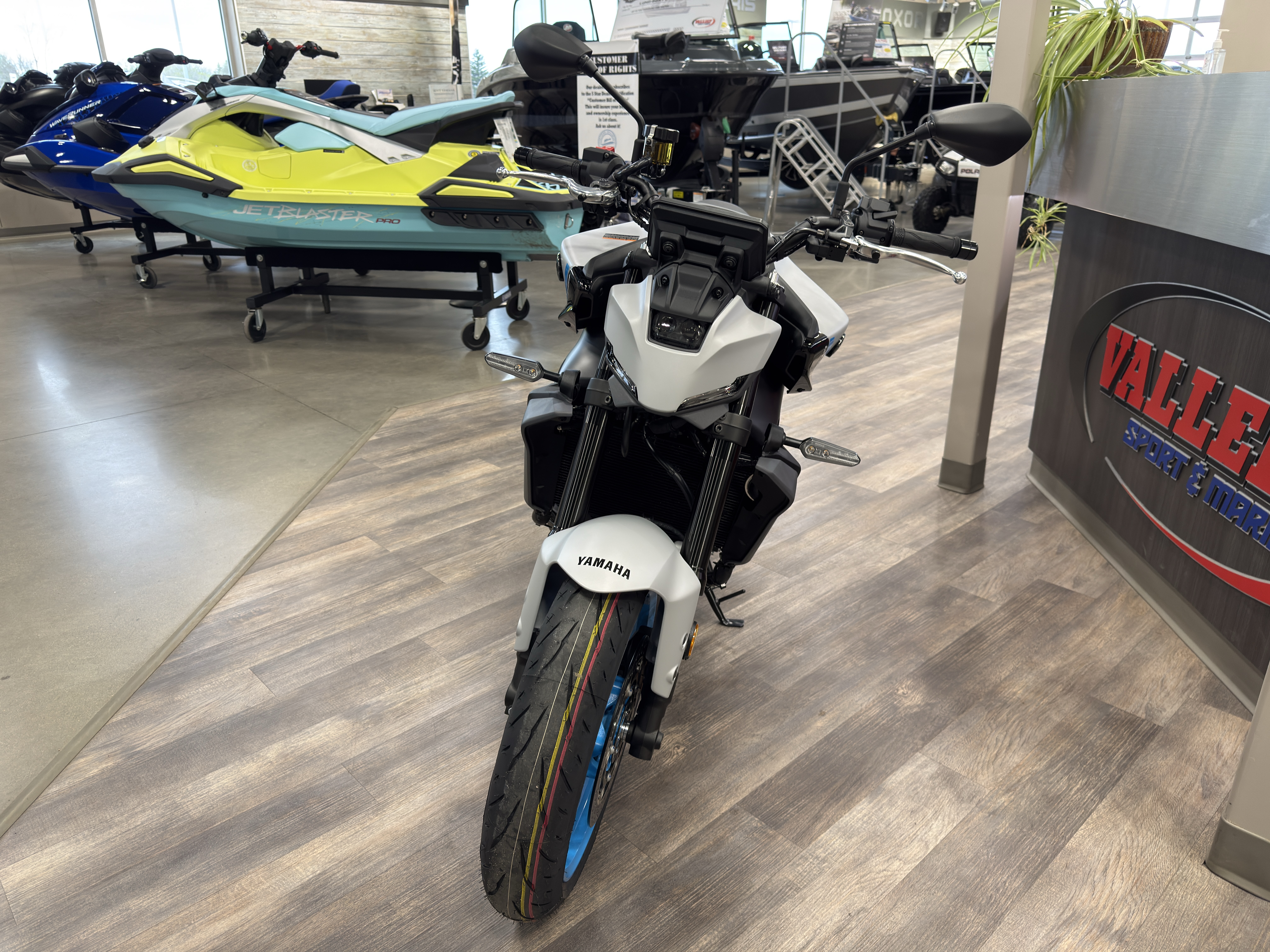 2026 Yamaha MT-09 - Image 11