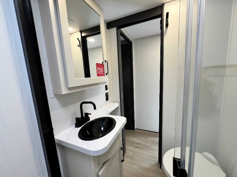 2026 Grand Design Momentum G-Class Fifth Wheel 394G - Image 16