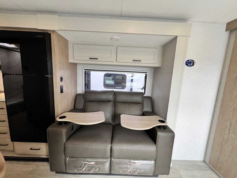 2027 Ember RV Touring Edition 2300MLL - Image 10