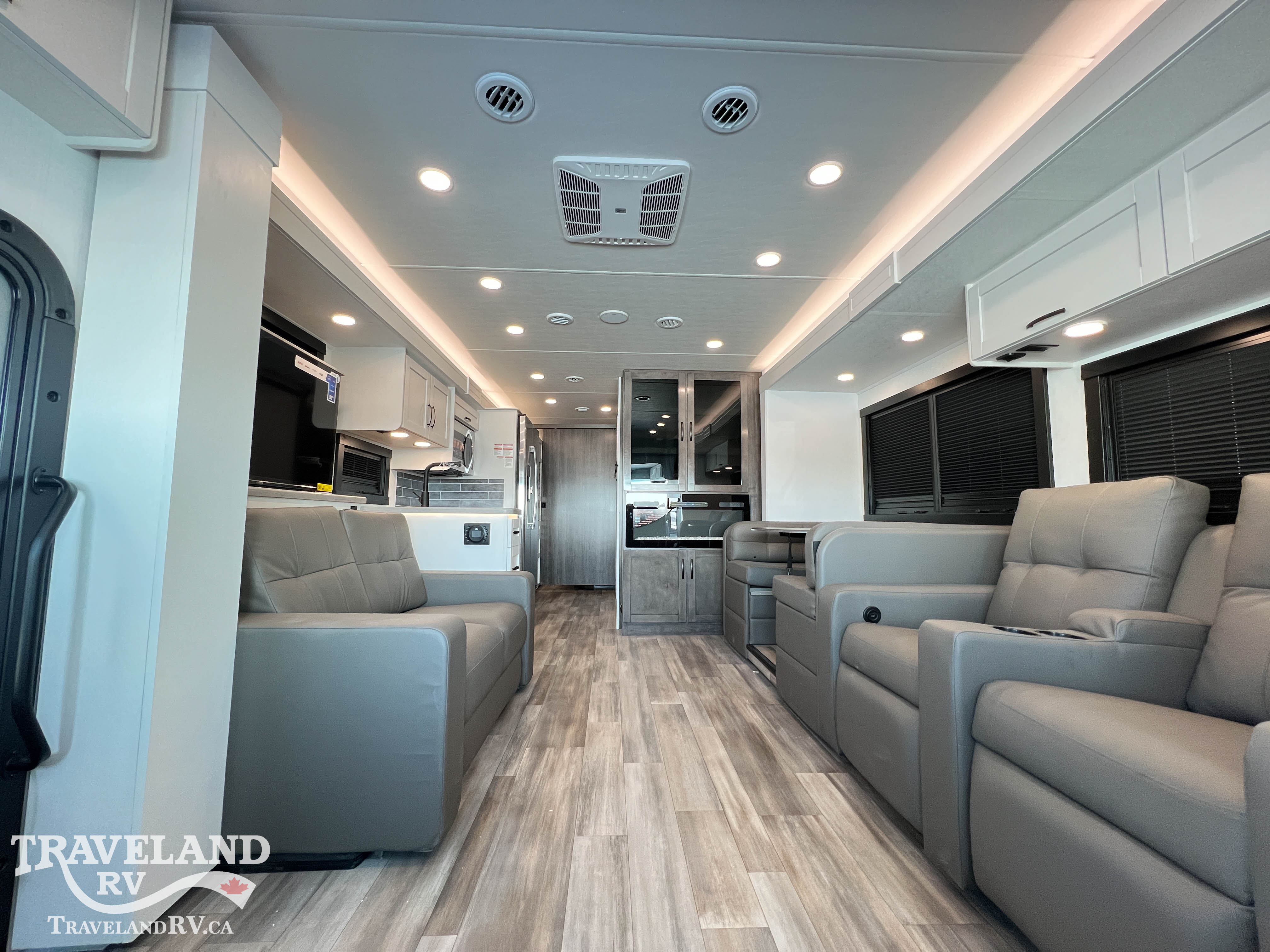 2026 Entegra Coach Vision XL 34G - Image 3