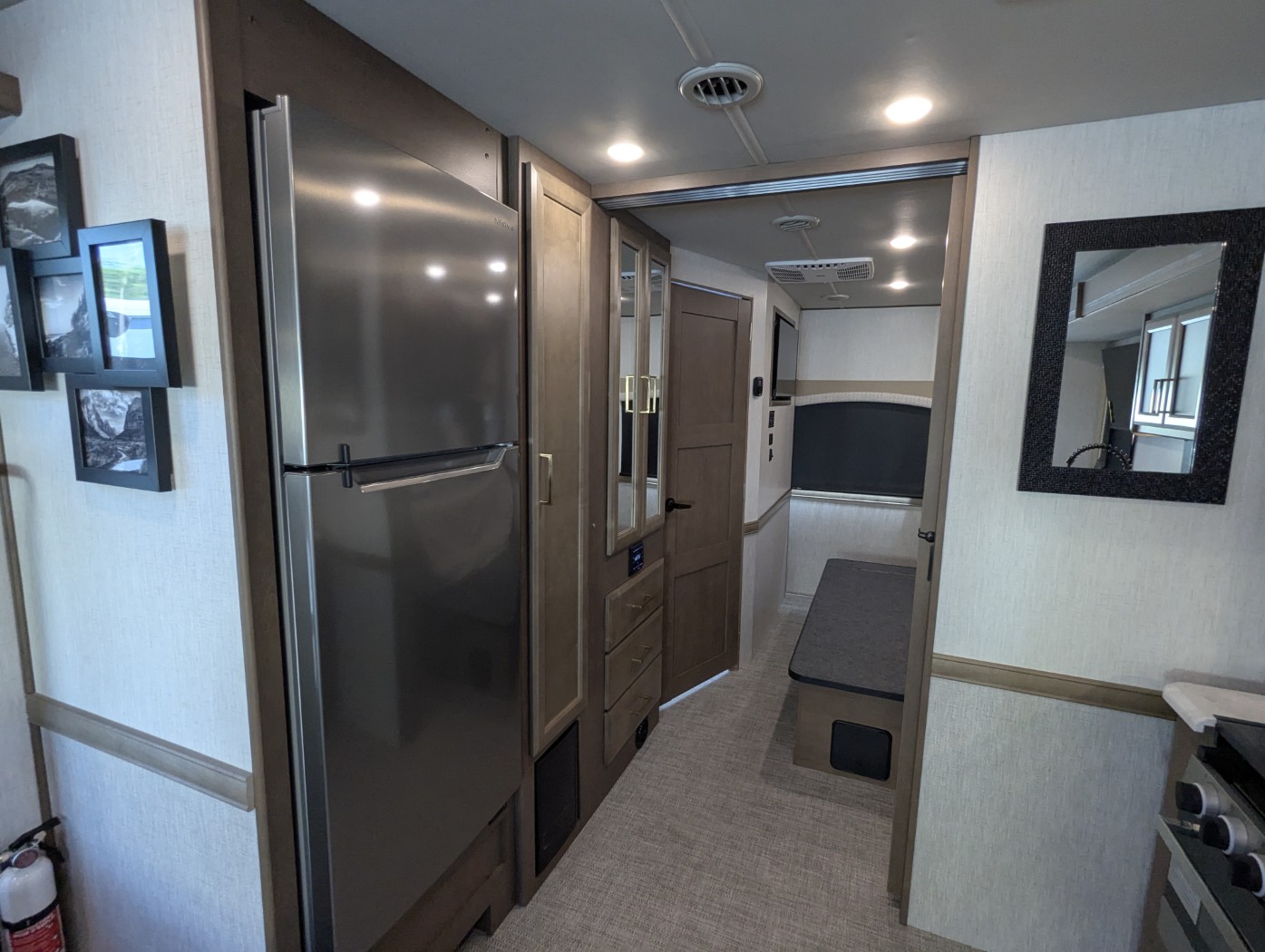 2026 Fleetwood Flair 28A - Image 19