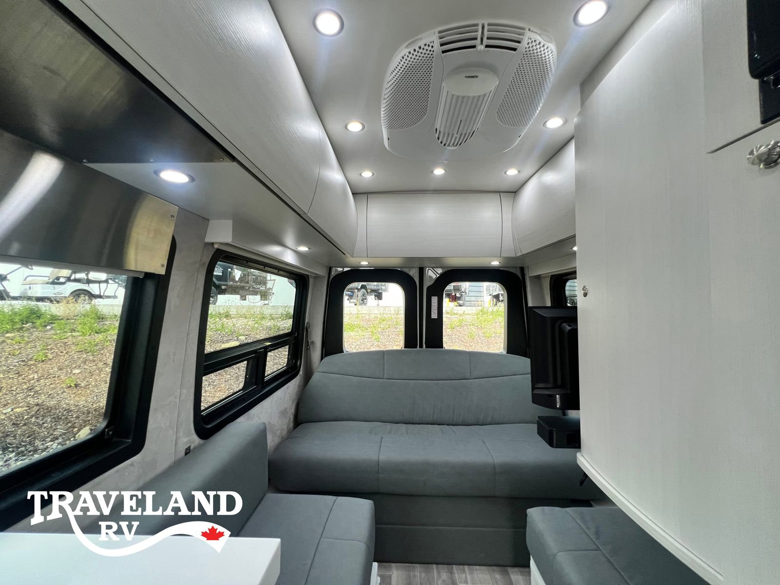 2023 PLEASURE-WAY PLATEAU FL - Image 38