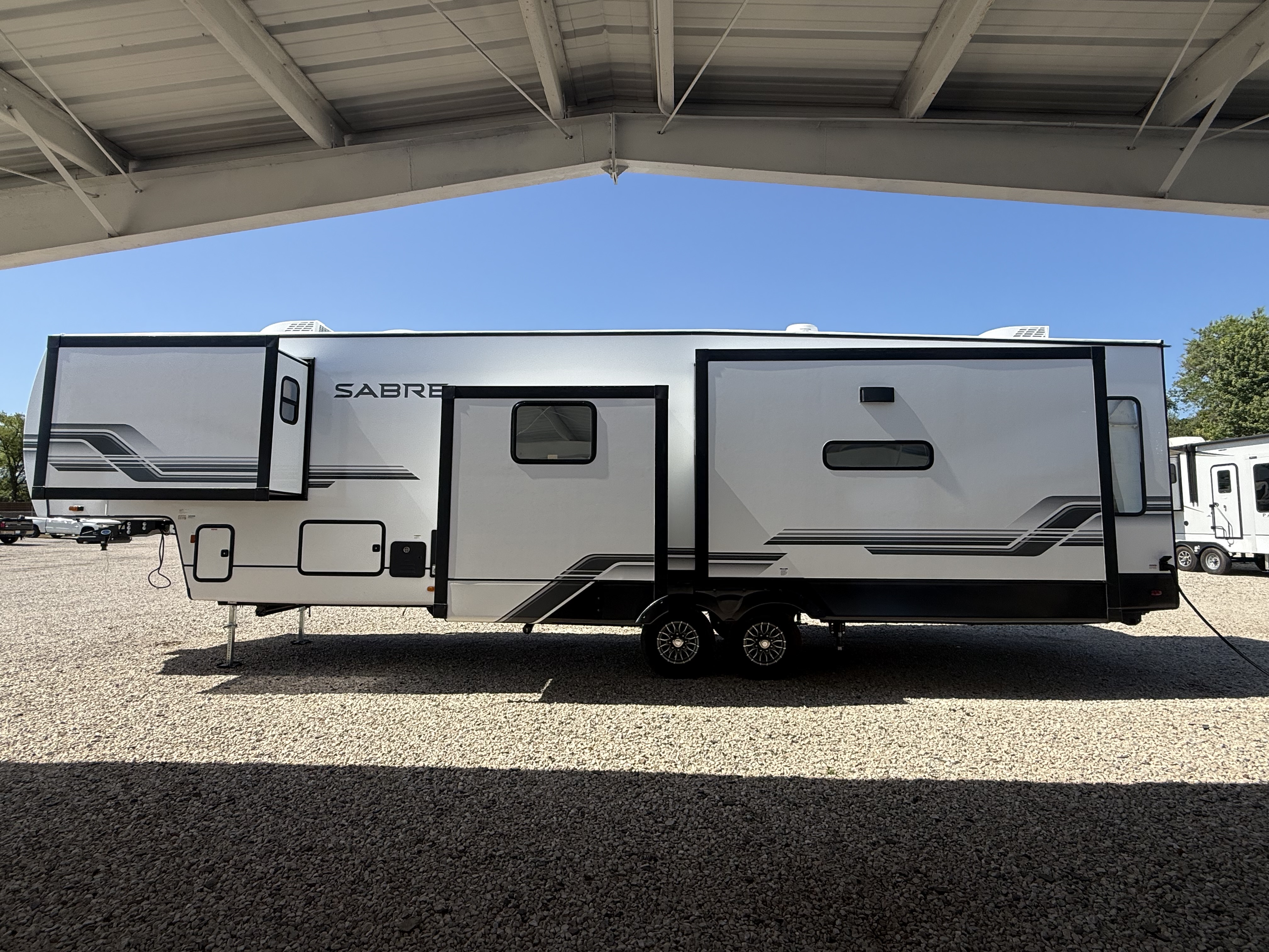 2027 Forest River Sabre 36FLX - Image 4