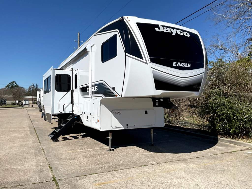 2026 JAYCO Eagle 367 TBTS - Image 3