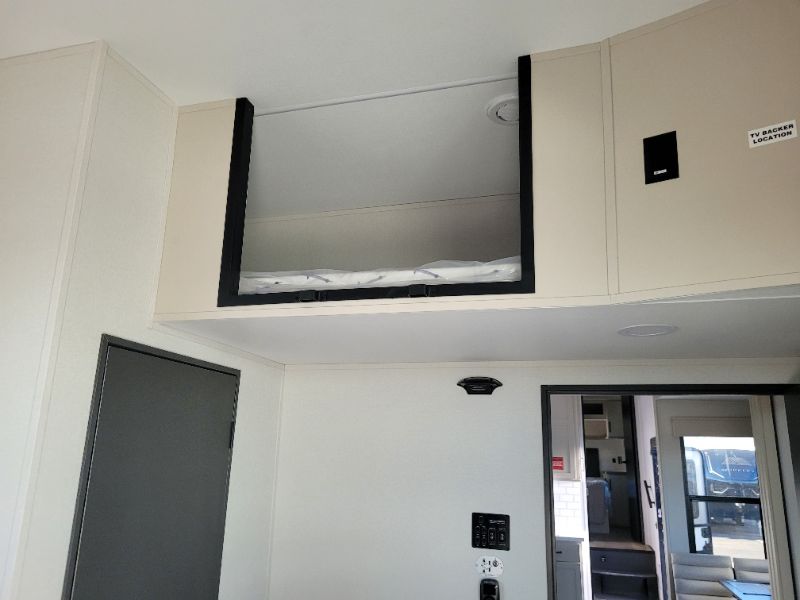 2026 Grand Design Momentum G-Class Fifth Wheel 394G - Image 14