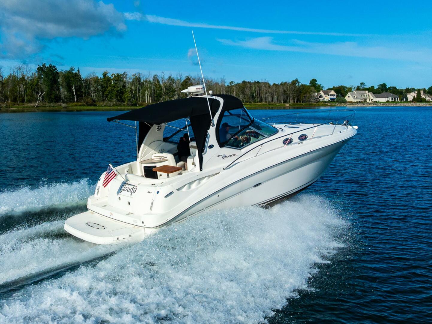 2007 Sea Ray 320 Sundancer - Image 4