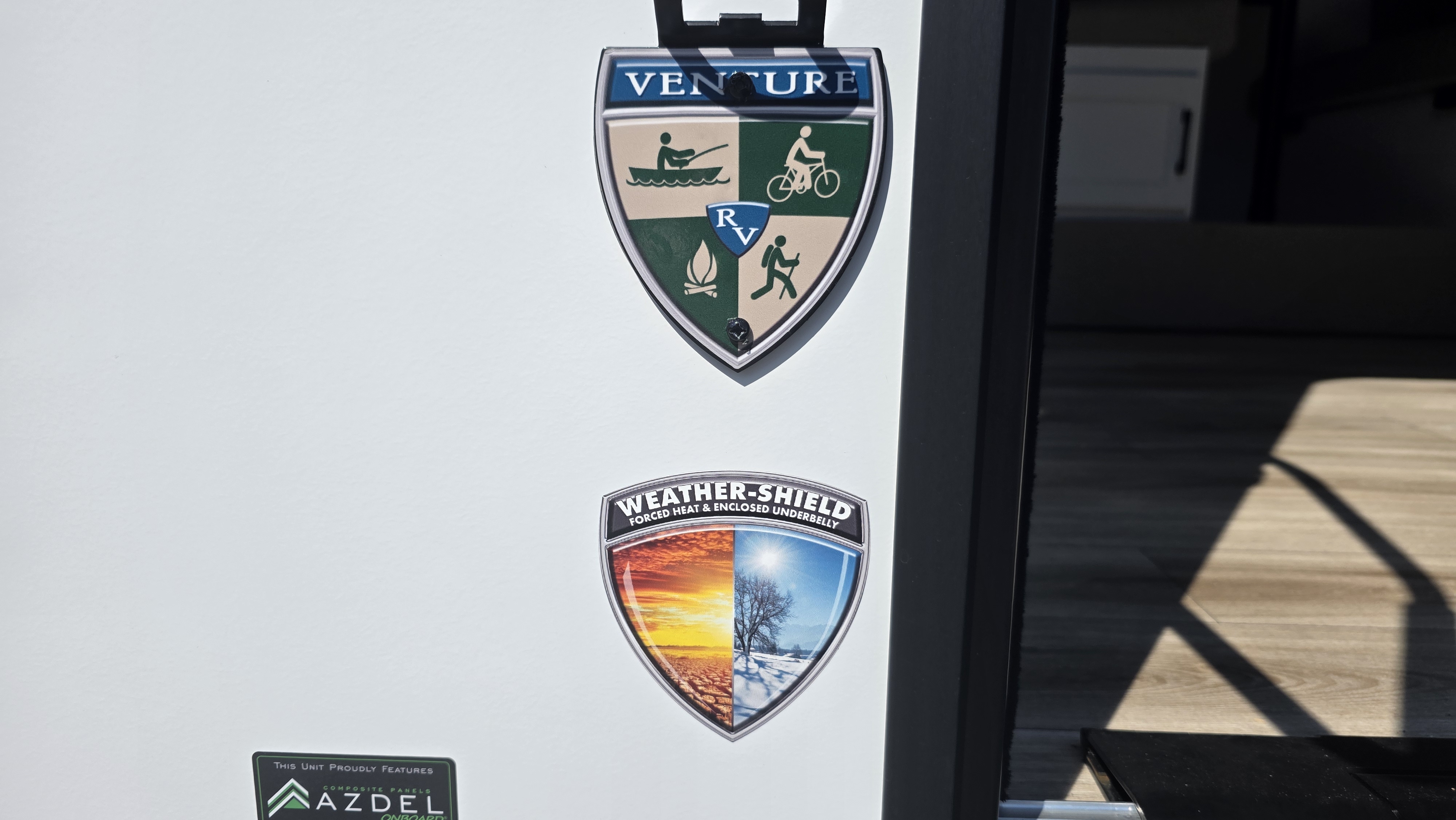 2027 VENTURE RV SPORTTREK STINGER 232VRL - Image 8